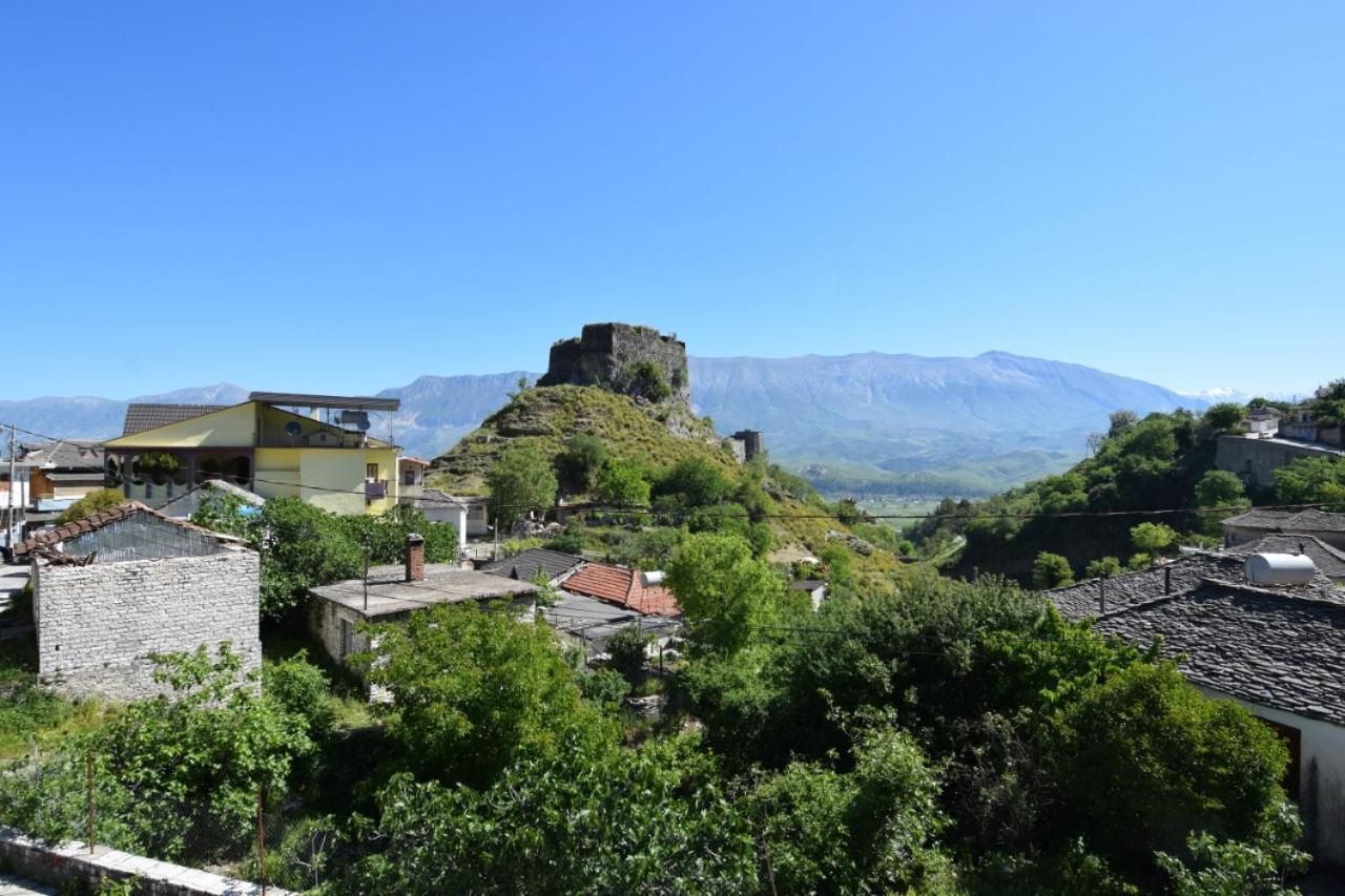 Hotel Brahimi Gjirokaster Bagian luar foto