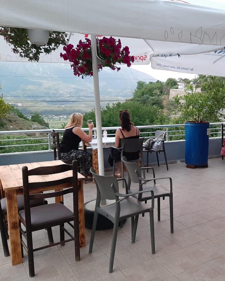 Hotel Brahimi Gjirokaster Bagian luar foto