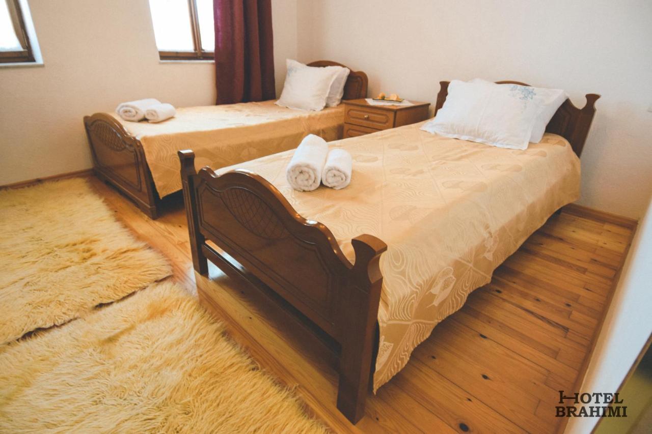Hotel Brahimi Gjirokaster Bagian luar foto
